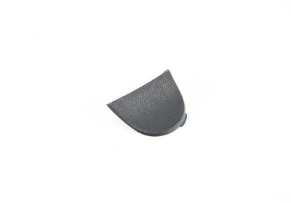 Tapa embellecedora OEM 51127161661 para BMW E93, E93N. Pieza original BMW. Apta para cubrir fijaciones o elementos del paragolpes trasero.