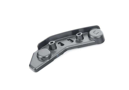Soporte guía parachoques izquierdo OEM 51117428995 para BMW F39. Original BMW.