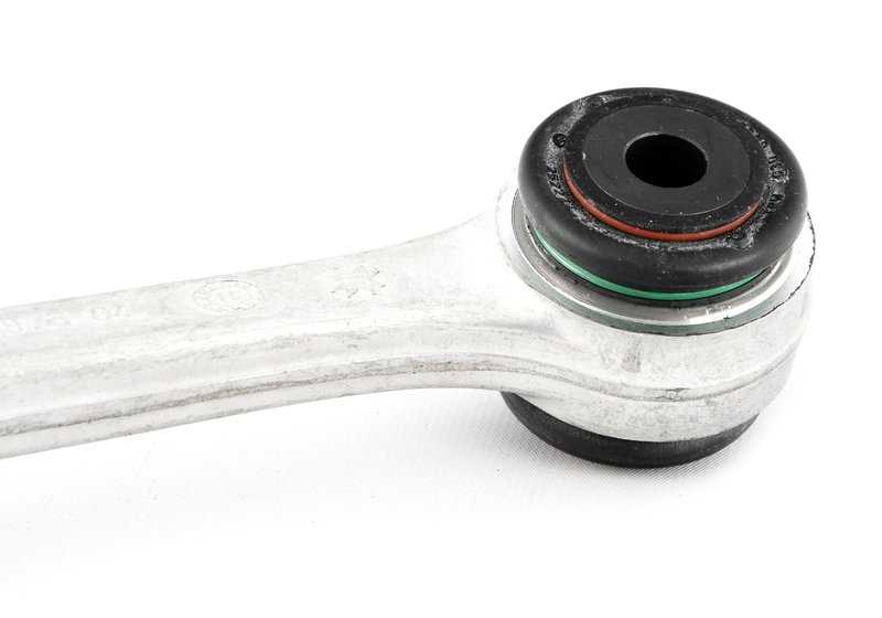 ARMA DE ENDEREÇO ​​COM UM SERVIDADE BMW SÉRIE 5 F10, Série 6 F06, F12, F13 (OEM 3322284132). BMW original.