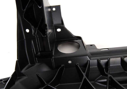 Top do septo frontal para BMW 3 E46 Series (OEM 51717114123). BMW original.