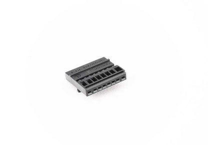 Conector de enchufe 8 pines OEM 12527564118 para BMW E90, E91, E92, E93, F07, F10, F11, F12, F13, F01, F02, F04, E70, E71. Original BMW.