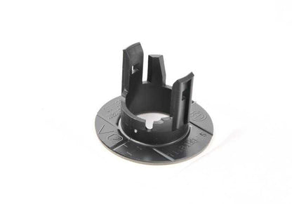 Soporte sensor aparcamiento delantero interior OEM 51117118199 para BMW E90, E91. Original BMW.