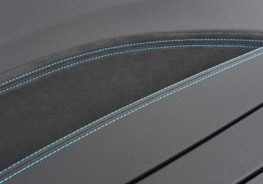 Fissaggio sul retro sinistro per la serie BMW 2 F87, F87N (OEM 51438065451). BMW originale