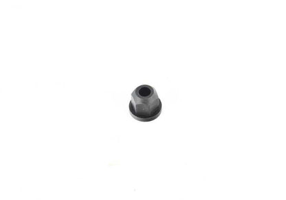 Tuerca hexagonal OEM 61131372722 para BMW E30, E36, E46, E34, E39, E24, E38, E65, E66, E31. Pieza original BMW. Ideal para fijaciones en motor, suspensión y componentes electrónicos.
