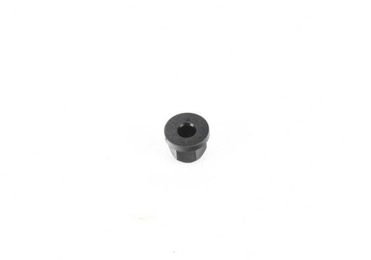Tuerca hexagonal OEM 61131372722 para BMW E30, E36, E46, E34, E39, E24, E38, E65, E66, E31. Pieza original BMW. Ideal para fijaciones en motor, suspensión y componentes electrónicos.