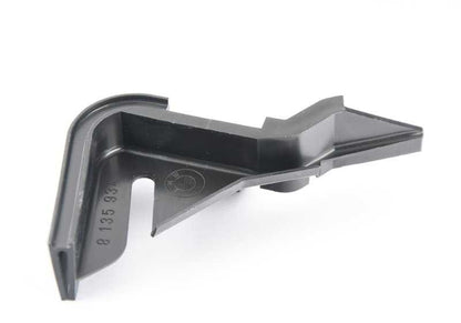 Tapa lateral derecha OEM 51718135934 para BMW E36 {316i (BE11, BE12, BE21, BE22, CA11, CA12, CA71, CA72, CE11, CE12)}. Pieza original BMW.