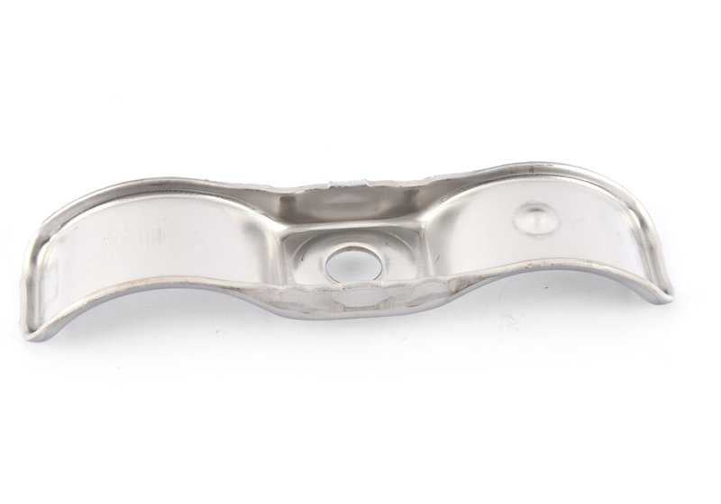 Abrazadera inferior tubo escape OEM 18307534096 para BMW Serie 3 {E90, E90N, E91, E91N, E92, E92N, E93, E93N}. Original BMW.