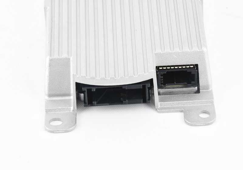 Combox Next Generation OEM 84102447926 pour BMW E82, E88, E90, E91, E92, E93, E84, E70, E71, E72, E89. BMW d'origine.