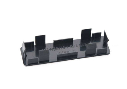 Black Evellecedora Cover 24x86 OEM 52101974046 für BMW E32 und E34. Original BMW Stück. Ideal zum Abdecken von Vordersitzelementen.
