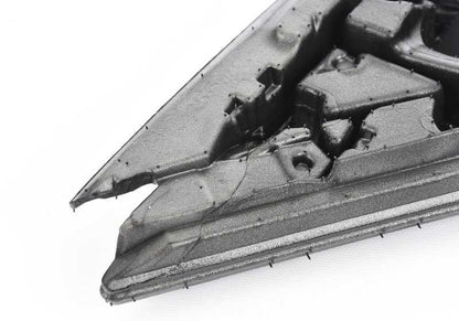 Junta de triángulo del retrovisor exterior izquierdo OEM 51338062243 para BMW F80, F82, F83. Original BMW.