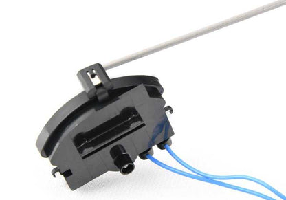 Sensor de nivel de combustible derecho OEM 16117285450 para BMW F25 (X3) y F26 (X4). Original BMW.