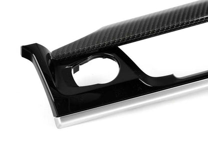 Embellecedor salpicadero carbono OEM 51458060386 para BMW X5 F85 y X6 F16 (incl. X6 M F86). Pieza original BMW para el lado del acompañante. Acabado en fibra de carbono auténtica. Original BMW.