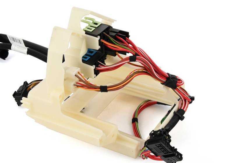 Cableado del motor y módulo de transmisión OEM 12517506794 para BMW E46 (320i, 323i, 325i, 328i, 330i). Original BMW.