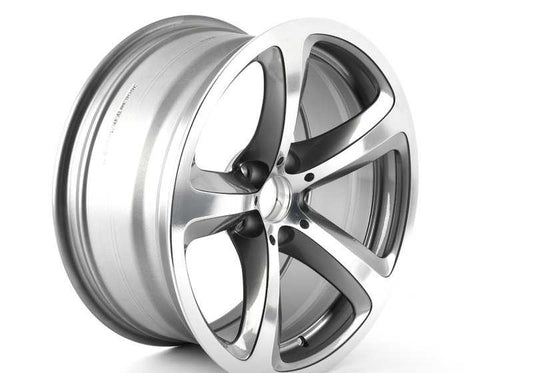 Llanta de aleación original BMW diseño radios en estrella 249 OEM 36116777354 para BMW E63 630i (todos los modelos compatibles). Tamaño 9x19 ET14. Para eje trasero. Original BMW.