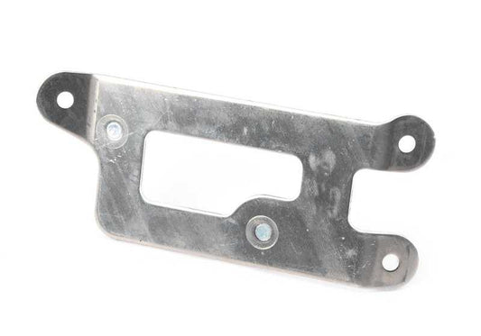 Gravação para BMW F87, F80, F82 (OEM 17227850363). BMW original