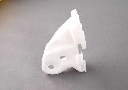 Soporte lateral delantero izquierdo OEM 51117895415 para BMW E46. Original BMW.