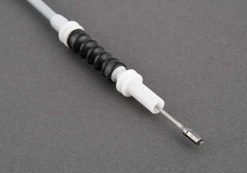 Cable interior maneta exterior puerta delantera OEM 51217259828 para BMW F30, F31, F80. Original BMW.