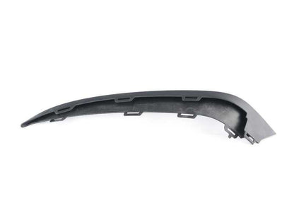Embellecedor izquierdo OEM 51117293795 para BMW Serie 3 F34 (318d). Compatible con modelos producidos entre 2013 y 2020. Pieza original BMW.