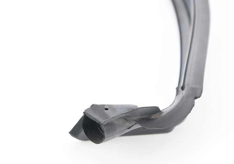 Burlete trasero izquierdo marco techo OEM 51220402749 para BMW E39. Original BMW.