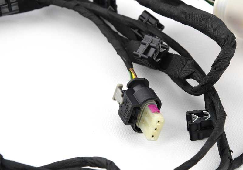 Cableado sensores de aparcamiento delanteros PDC OEM 61129286481 para BMW F10 y F11. Original BMW.