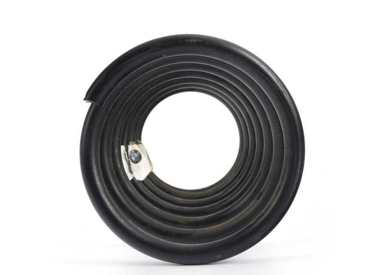 Muelle de suspensión delantera OEM 31331131946 para BMW E30 325i (modelos BB13, BB21, BB23, BB41). Original BMW.