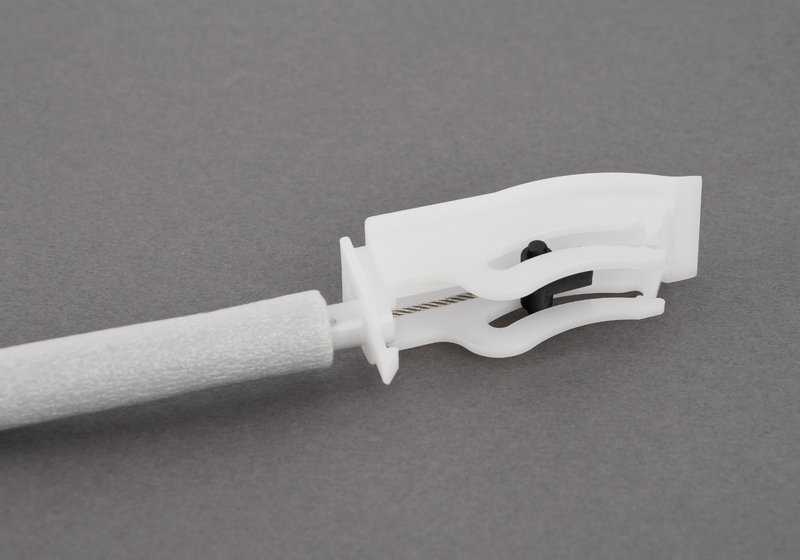 Cabo de abertura de porta para BMW F25, F26 (OEM 51217205899). BMW originais.