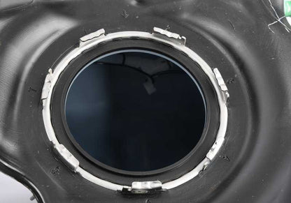 Depósito de combustible de plástico OEM 16117294604 para BMW F20, F21, F22, F23, F87. Original BMW.
