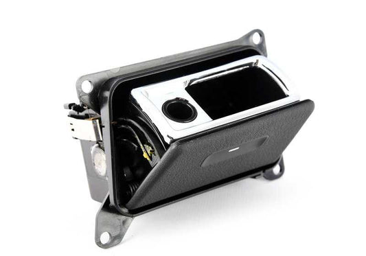 Porte arrière droite cendrier OEM 51428179342 pour BMW E38 725TDS, 728i, 730d, 730i. BMW d'origine.