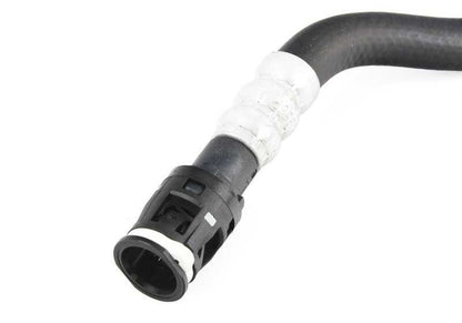Tubo de retorno del refrigerante OEM 32416753821 para BMW Serie 7 E65 y E66 (735i, 735Li, 745i, 745Li, todos con motor N62). Compatible de 2001 a 2005. Original BMW.