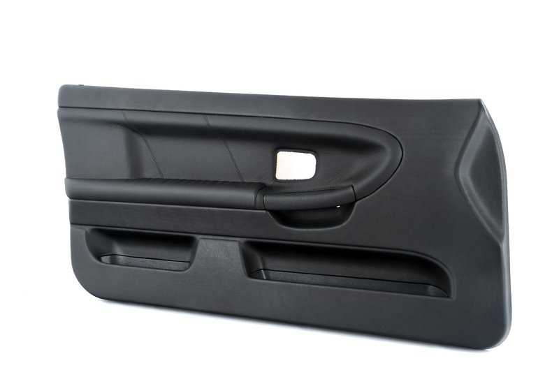 Panel de puerta delantero izquierdo OEM 51418221821 para BMW E36. Original BMW.