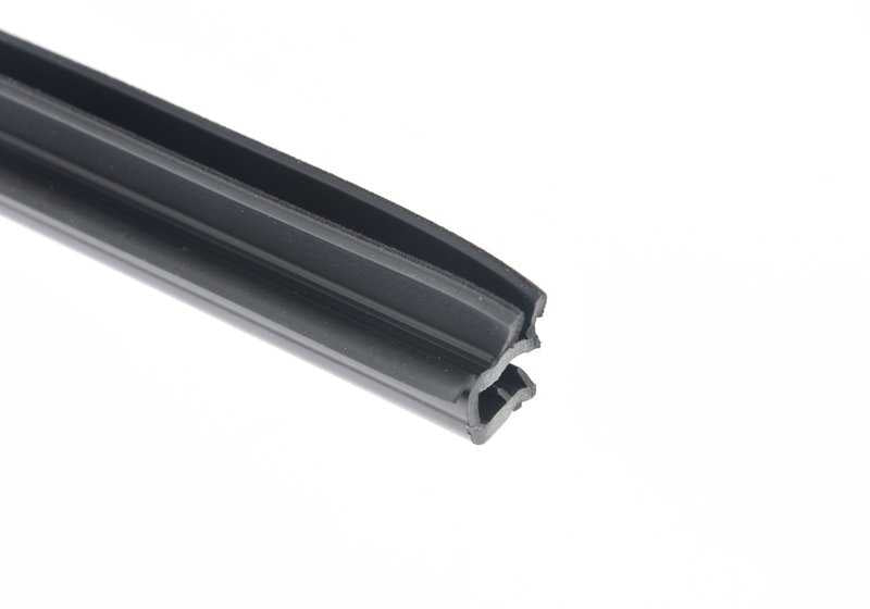 Inner channel seal rear right door for BMW X5 E70, E70N (OEM 51357228030). Original BMW