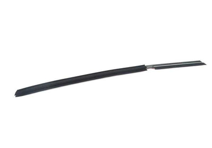 Rear right inner moulding for BMW 5 Series E39 (OEM 51228185818). Original BMW.