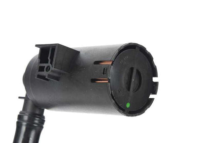 Filtro de combustible con tubo OEM 16137439423 para BMW F01, F02, F04, E83. Original BMW.