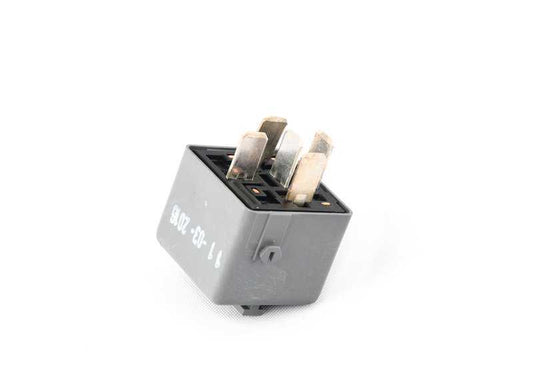 Diode relay for BMW E36, E34, E32, E31 (OEM 61361391397). Genuine BMW.