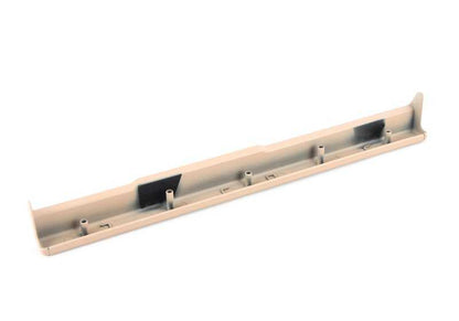 Protector de borde derecho OEM 52208248180 para BMW E46. Original BMW.