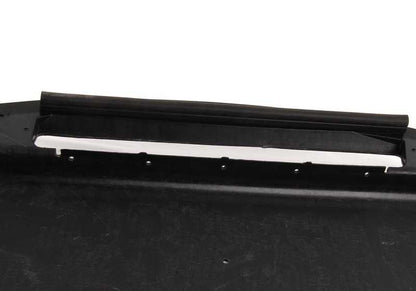 Pantalla del compartimiento del motor delantera para BMW Serie 5 E60, E61N (OEM 51758042975). Original BMW