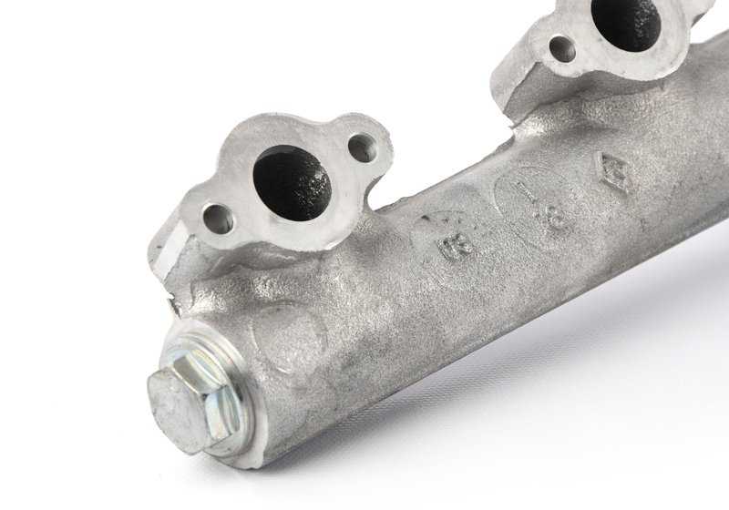 Tubería de refrigerante para BMW E30 (OEM 11531310664). Original BMW