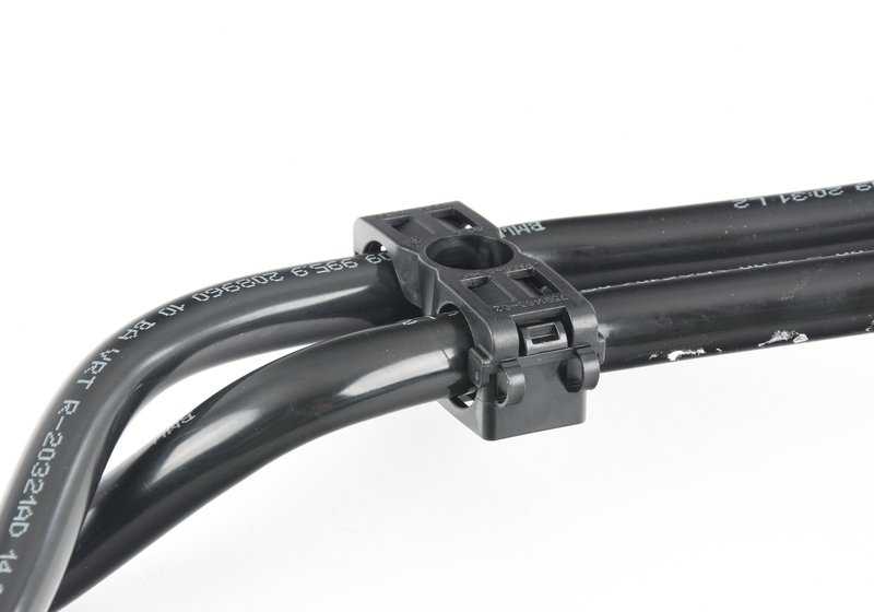 Pipe de refroidissement à l'huile de la boîte de vitesses OEM 1722850993 pour BMW F30, F31, F34, F32, F33, F36, F07, F10, F11, F06, F12, F13, F01, F02, F25, F26, F15, F16. BMW d'origine.
