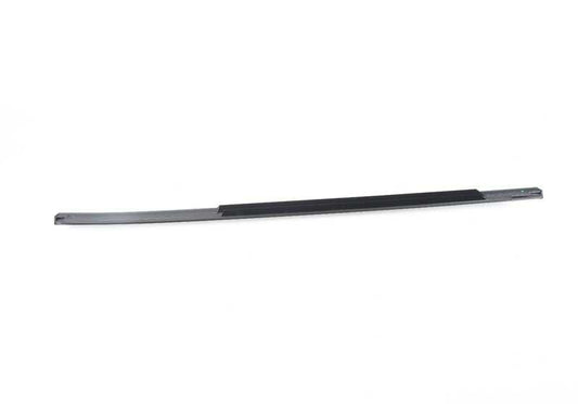 Embellecedor exterior puerta trasera izquierda aluminio OEM 51357410037 para BMW X3 G01 y F97. Original BMW.