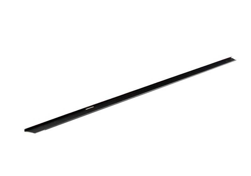 Moldura trasera izquierda OEM 51221886505 para BMW E23. Original BMW.