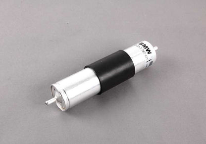 Filtro de combustible OEM 16126765756 para BMW X5 E53. Original BMW.