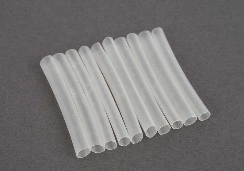 Hazlo para un repuesto de coche BMW similar a este ejemplo:  

Cableado de reparación portón trasero OEM 61128368011 para BMW E36. Original BMW.