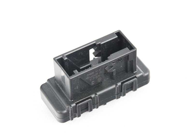Businterface 7 conexiones OEM 61136807396 para BMW F20, F21, F40, F52, F70, F22, F23, F44, F45, F46, F87, G42, G87, F30, F31, F34, F35, F80, G20, G21, G28, G80, G81, F32, F33, F36, F82, F83, G22, G23, G26, G82, G83, F10, F11, F18, F90, G30, G31, G38,