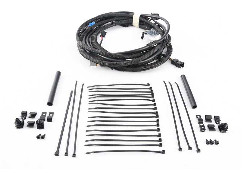 Capota wiring OEM 54377183319 for BMW E93 (318i, 320d, 320i) with electric hood. Compatible with models between 2008 and 2013. Original BMW piece.