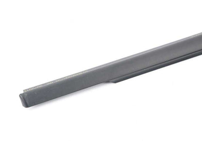 Cubierta exterior de puerta trasera derecha OEM 51357060250 para BMW E90, E91. Original BMW.