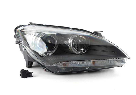 Faro delantero derecho Xenón adaptativo (AHL) OEM 63117272018 para BMW F06, F12, F13 (incl. 650i xDrive). Original BMW.