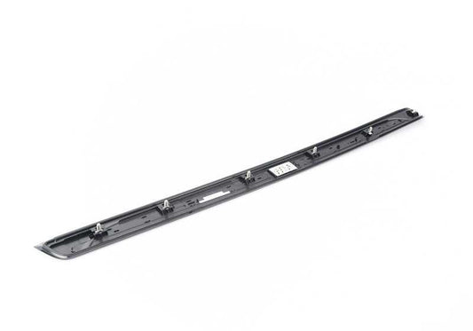Rechter Eingangsabweiser für BMW 1 E88 -Serie (OEM 51477177826). Original BMW.