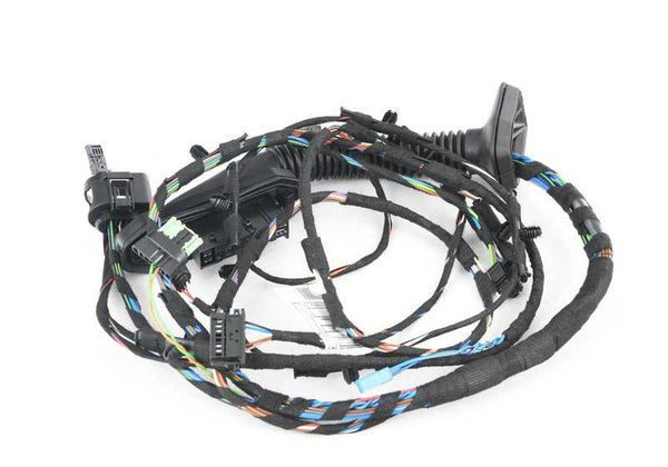 Cableado puerta delantera derecha OEM 61129186574 para BMW E90, E91. Recambio original BMW.