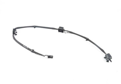 Cadena de boquillas del lavaparabrisas OEM 61667230188 para BMW F06, F12, F13. Original BMW.