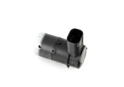 Sensor ultrassônico prateado para BMW E39 (OEM 66218384702). BMW original